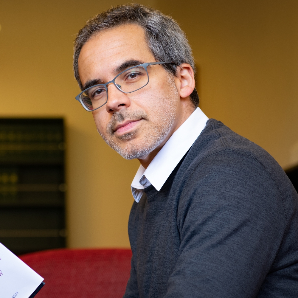 Professor Joel Colón-Ríos