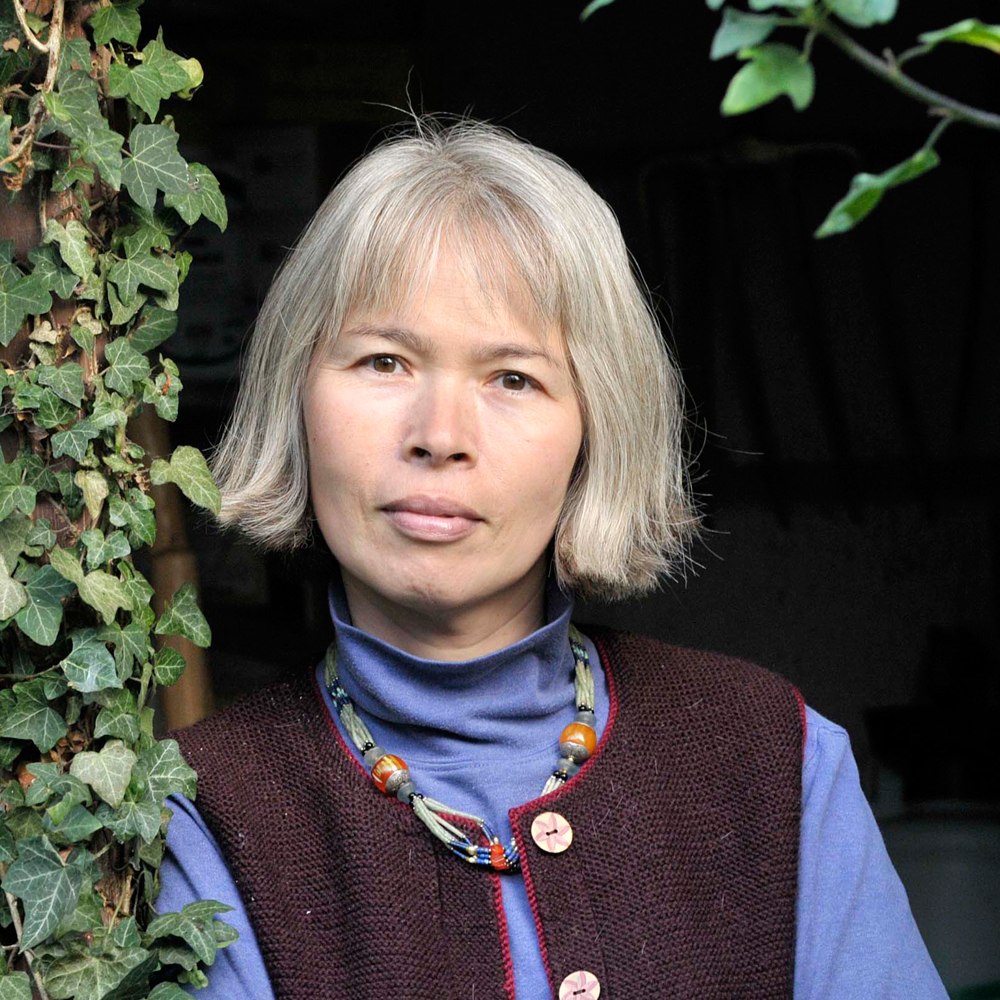 Professor Beatrice Han-Pile
