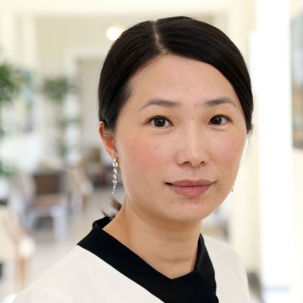 Dr Flora Huang