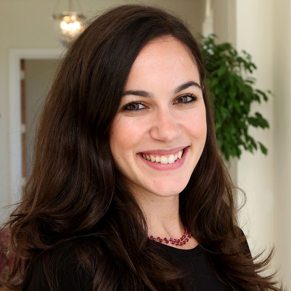 Dr Anastasia Karatzia  