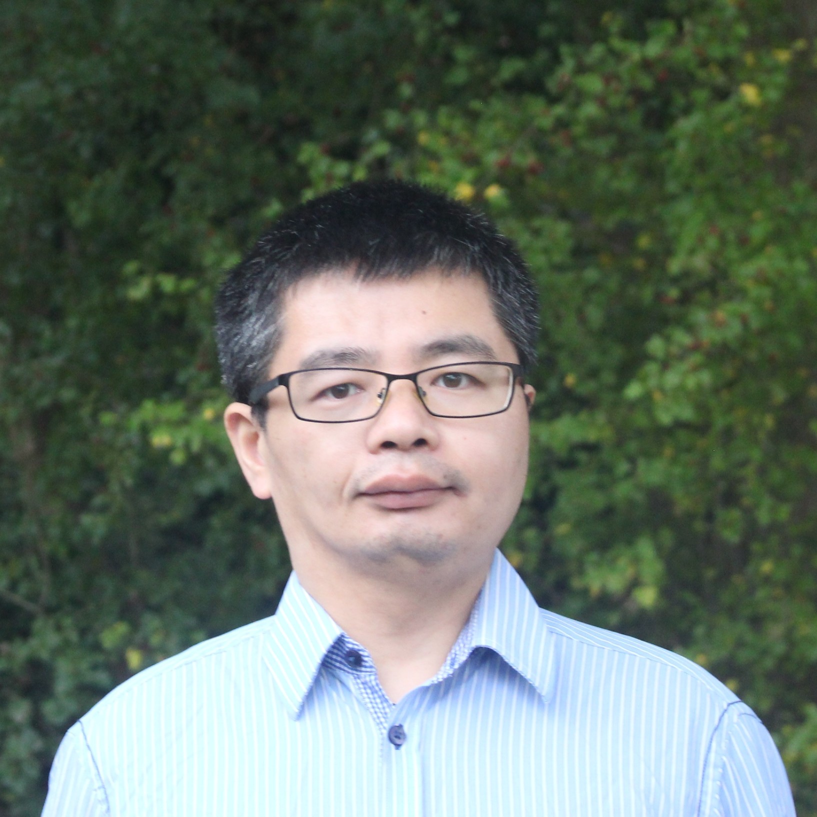 Dr Peng Liu