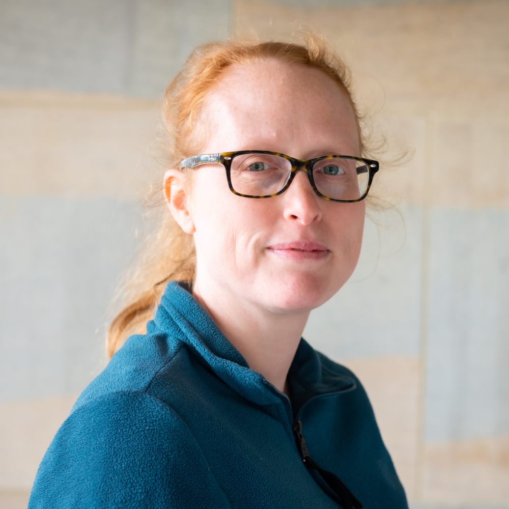 Dr Aleksandra Birn-Jeffery