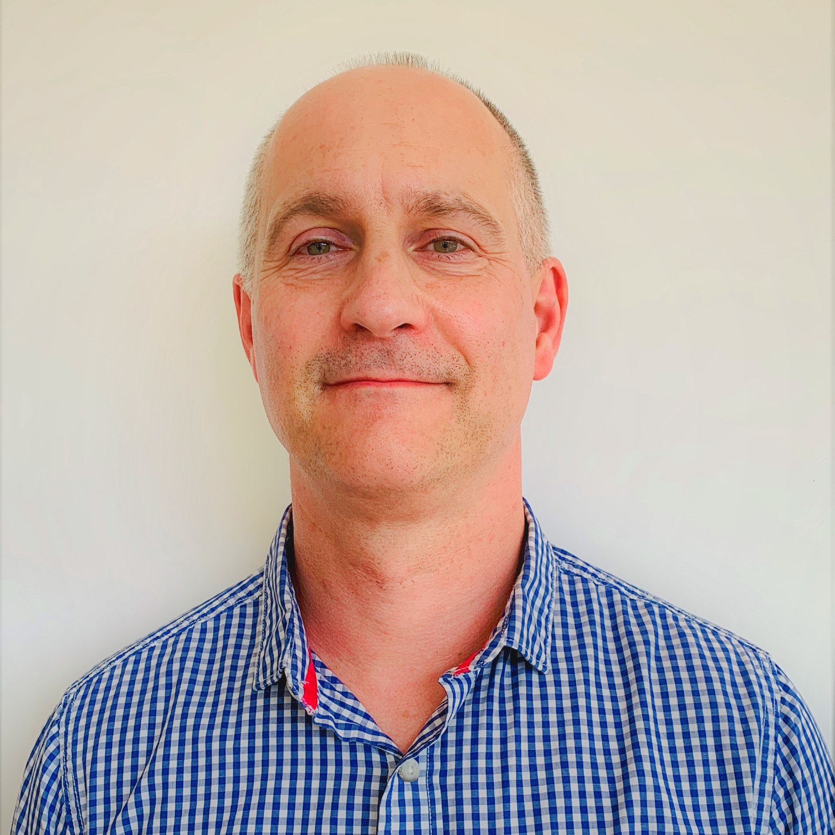 Professor Robert Taylor  