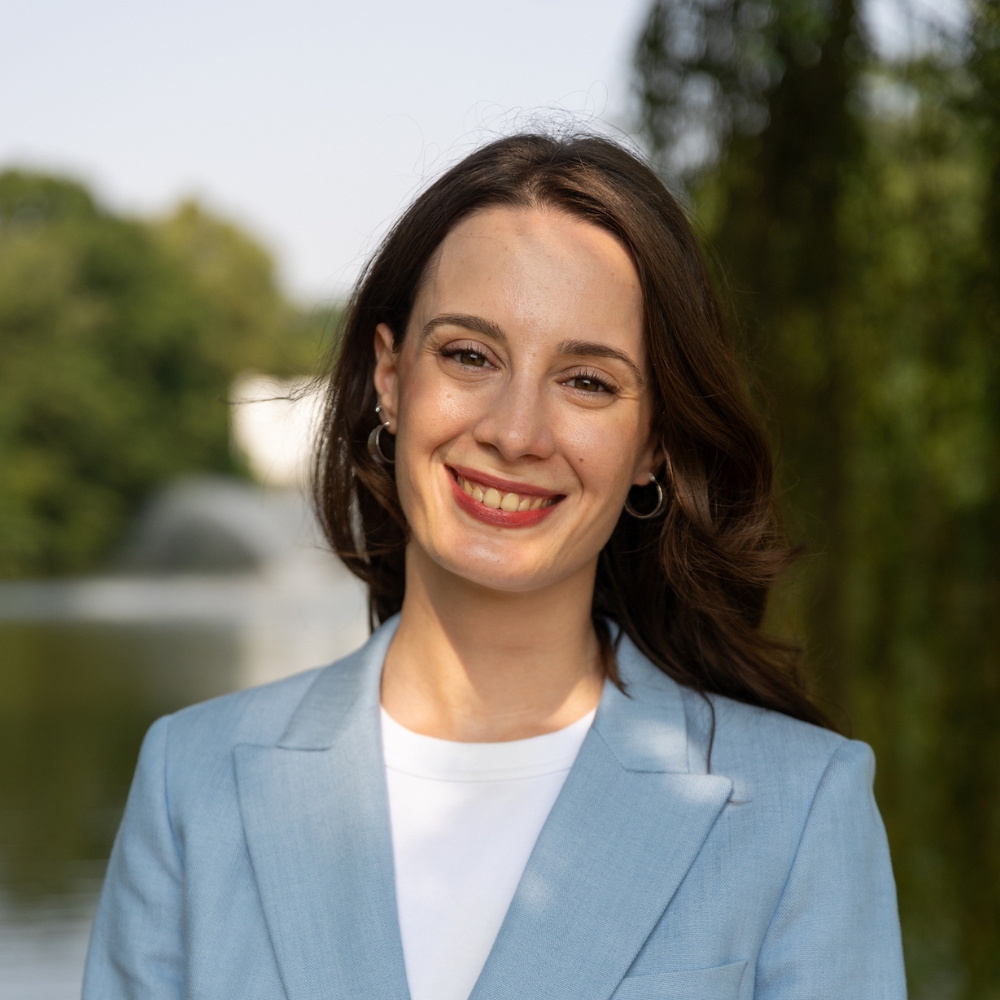 Oyku Turker