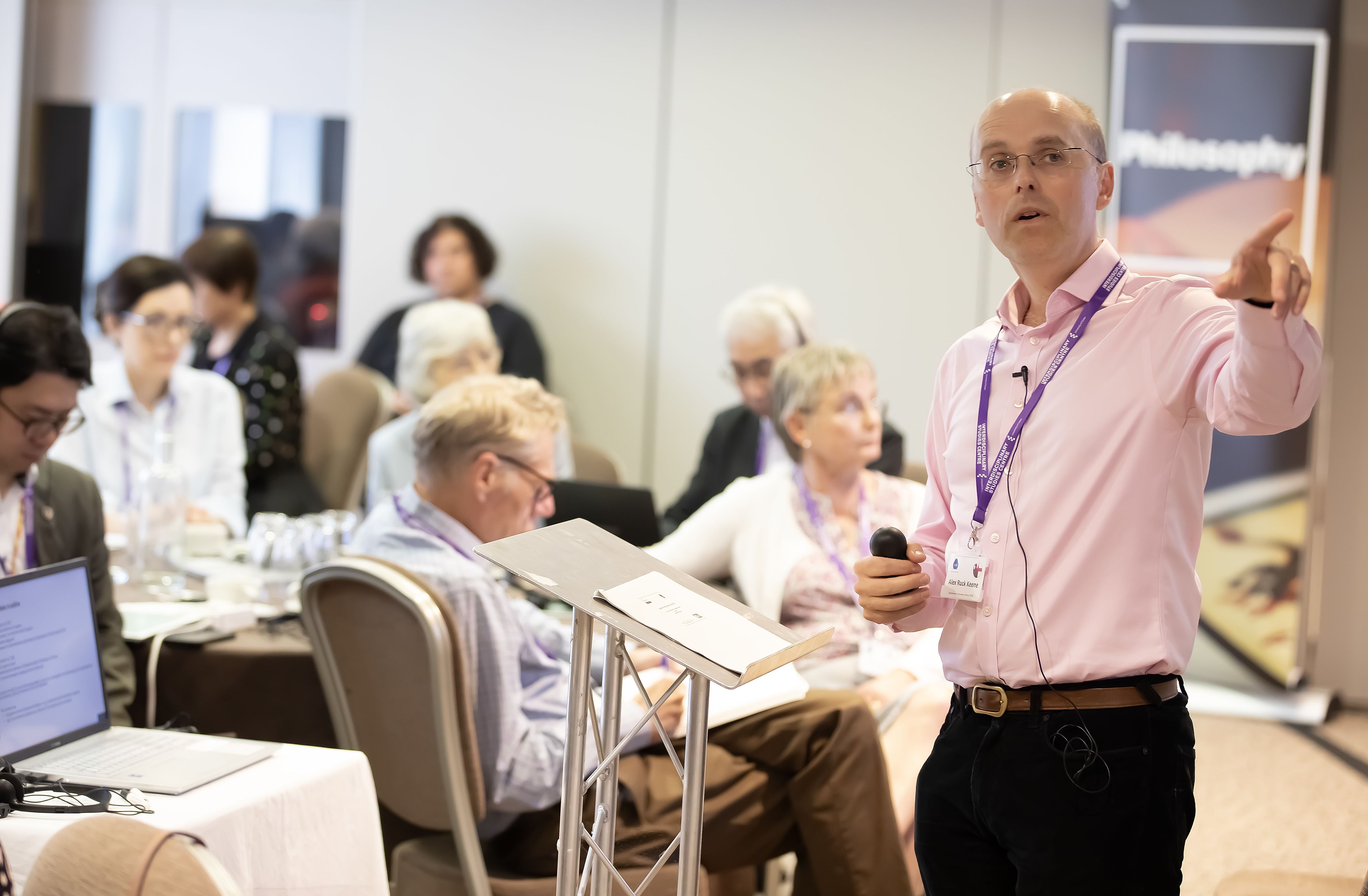 Alex Ruck Keene QC (Hon) presenting to a room of health professionals