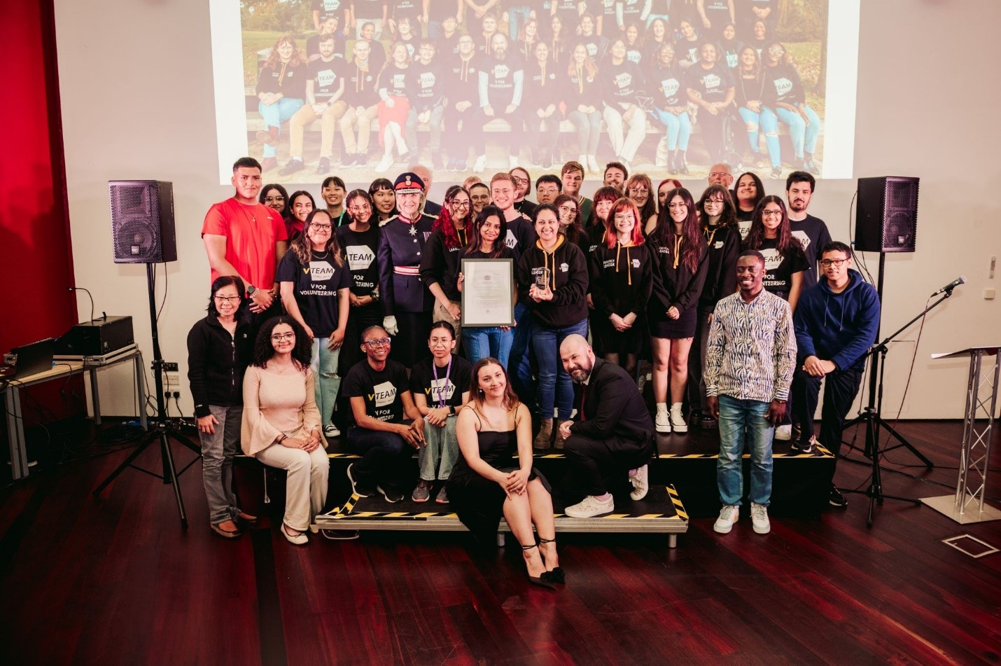 Group photo of staff and Students (SU)