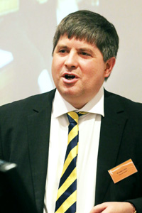 Dr Jochen Leidner