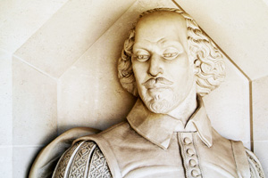 Statue of William Shakespeare outside Guildhall Art Gallery copyright Alexandra Thompson 